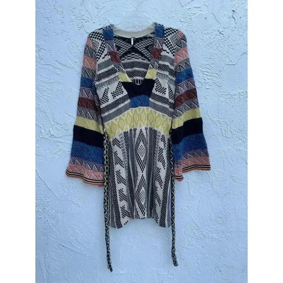 NWT Free People Womens Bell Sleeve V Neck Patchwork Knit Sweater Dress Multi S - Picture 6 of 13